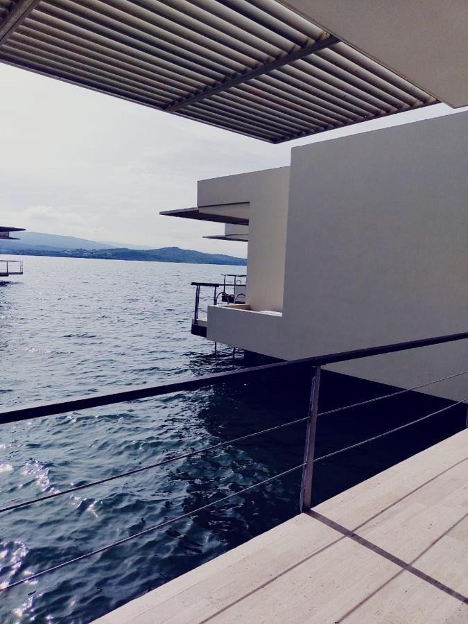 Hotel Marina Puerto Velero