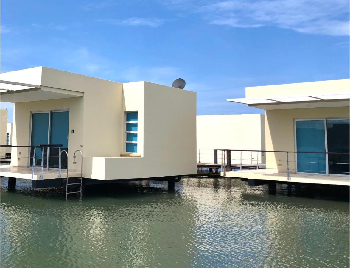 Marina Puerto Velero Hotel 5*