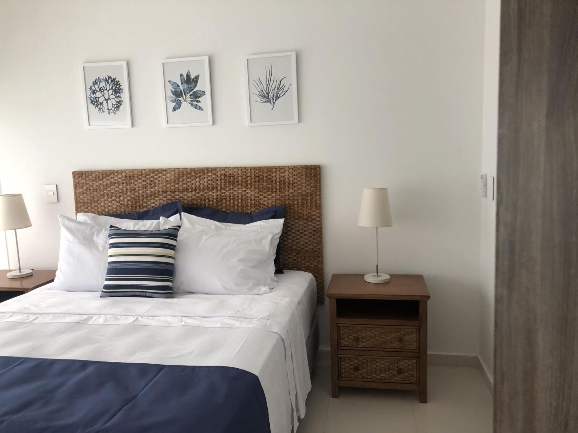 Hotel Marina Puerto Velero