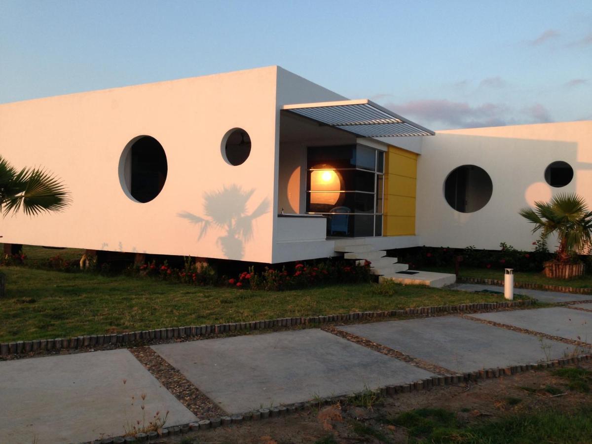 Hotel Marina Puerto Velero 5*